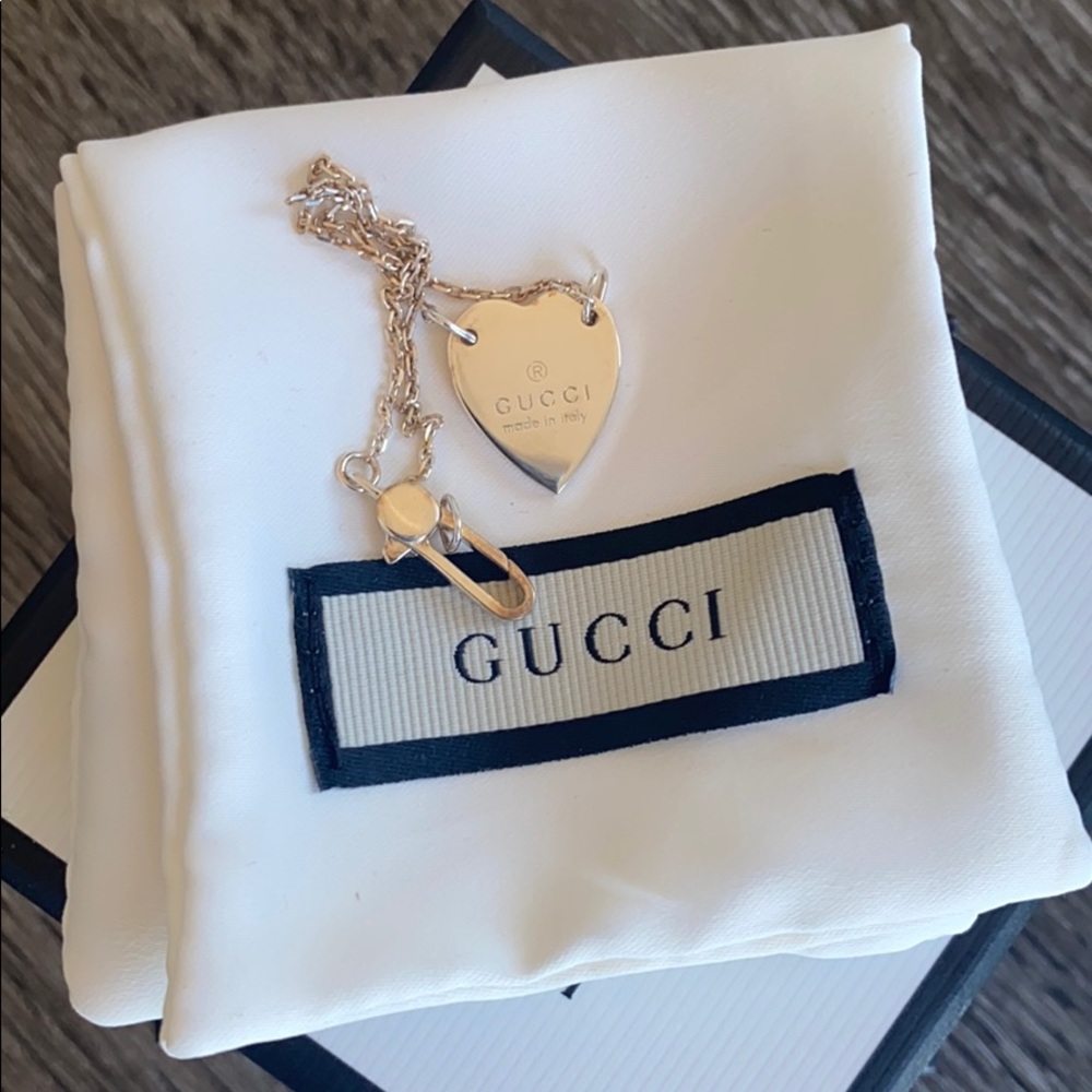 Gucci Heart bracelet